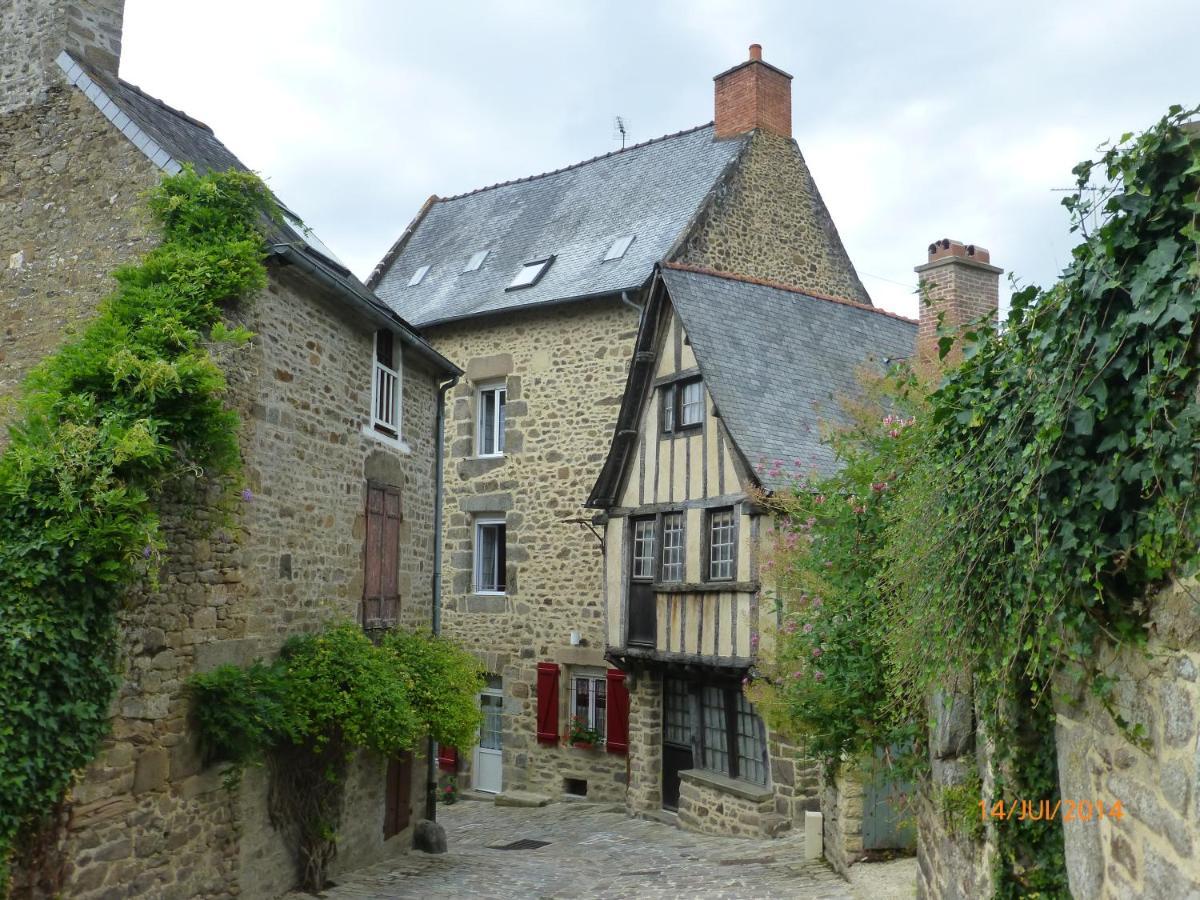 Le Logis De La Cour De Bretagne Au Port De Dinan Lanvallay Zewnętrze zdjęcie